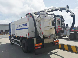 Shacman L3000 Multi-functional Dredge Suction Truck