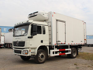 Shacman Reefer Truck with thermoking for sale