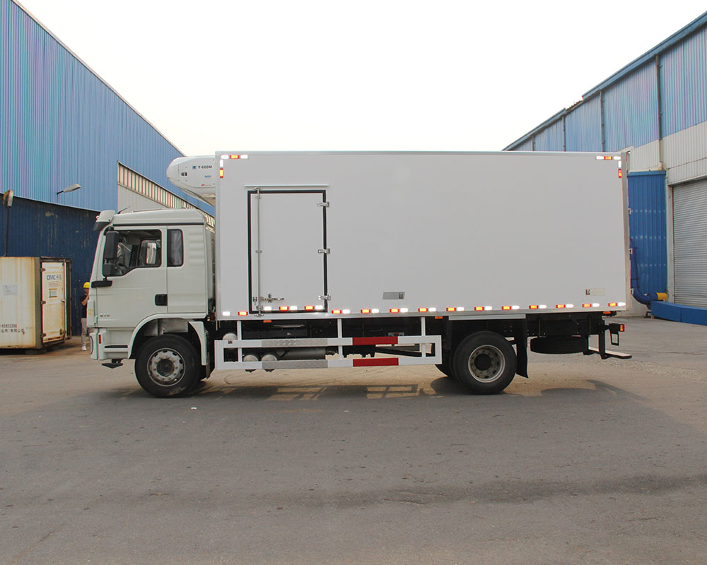 Shacman refrigerated truck