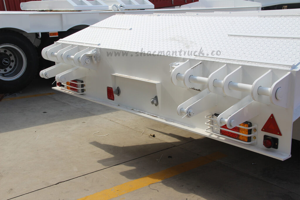 4-axle low-bed semi-trailer, 4-axle lowboy trailers for sale, China